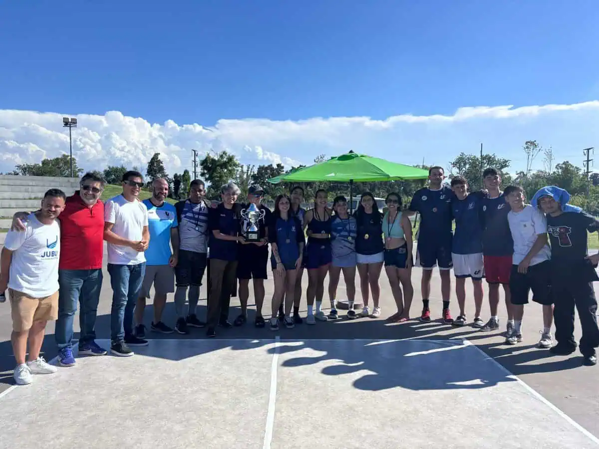 Más de 300 estudiantes de 45 instituciones participaron de los Juegos Universitarios Bonaerenses Urbanos 1 1000445311 scaled